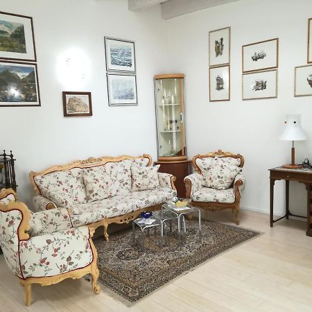 Apartamento Ferrarini Riva del Garda Exterior foto